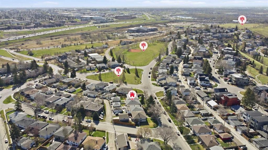 1126 Child Avenue Ne, Calgary, AB - Outdoor With View