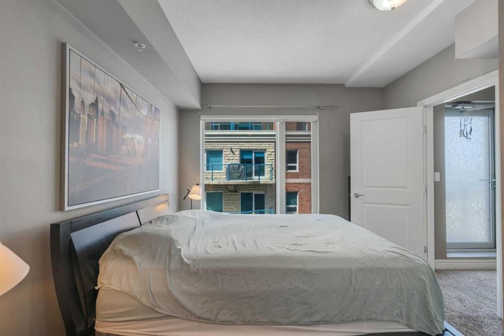 2402-910 5 Avenue Sw, Calgary, AB - Indoor Photo Showing Bedroom