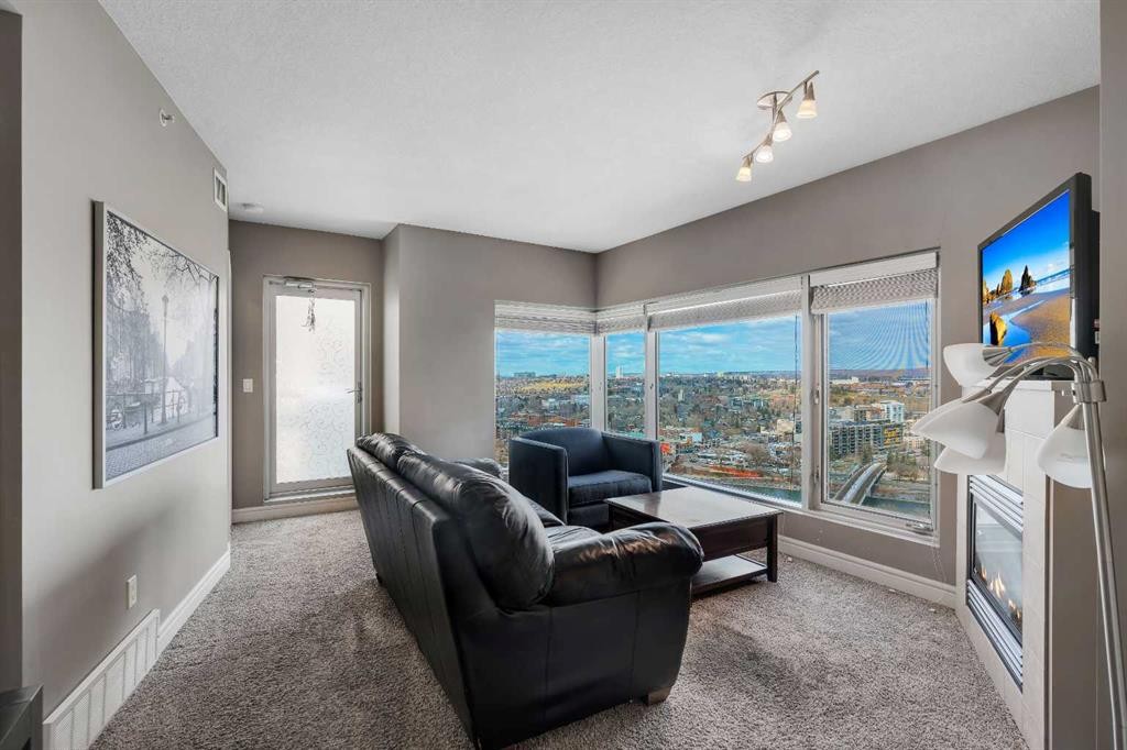 2402-910 5 Avenue Sw, Calgary, AB - Indoor