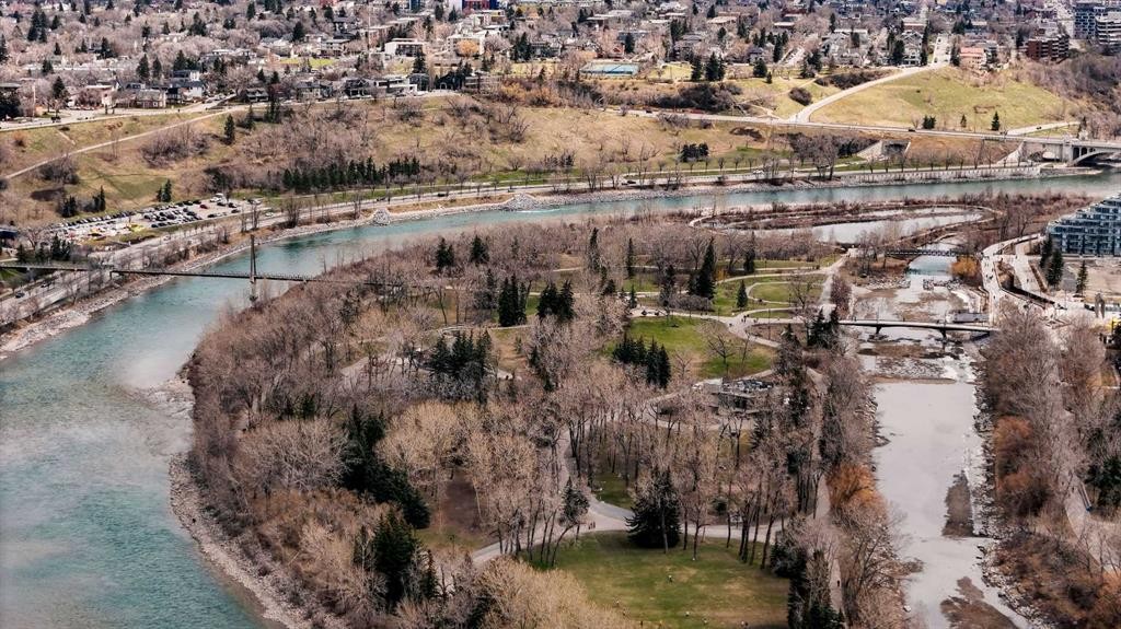 2402-910 5 Avenue Sw, Calgary, AB - Outdoor With View