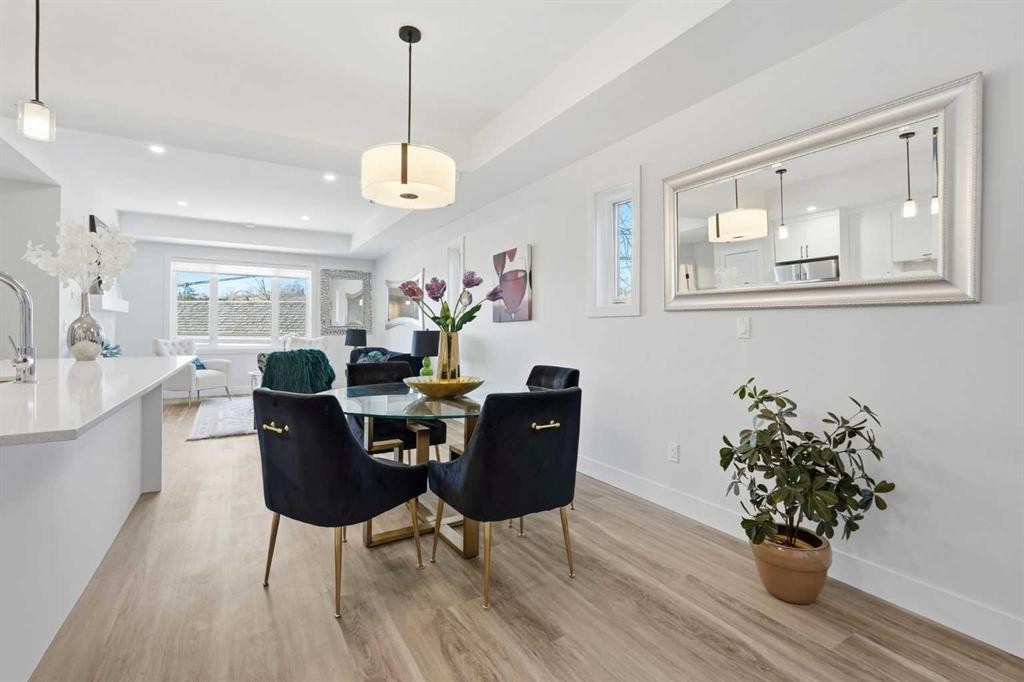 2-2635 1 Avenue Nw, Calgary, AB - Indoor Photo Showing Dining Room