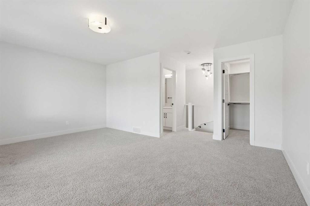 2-2635 1 Avenue Nw, Calgary, AB - Indoor Photo Showing Other Room