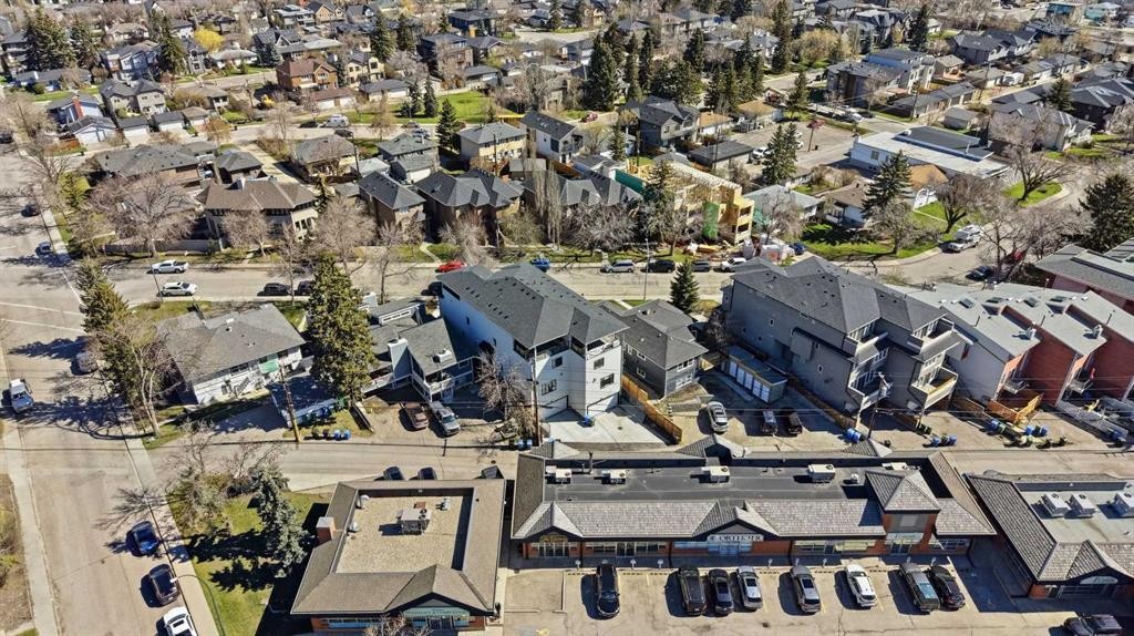 2-2635 1 Avenue Nw, Calgary, AB - Outdoor With View