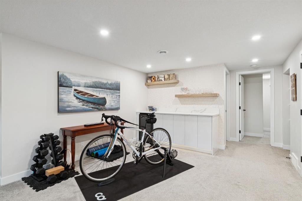 9723 3 Street Se, Calgary, AB - Indoor