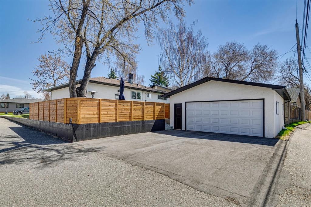 9723 3 Street Se, Calgary, AB - Outdoor