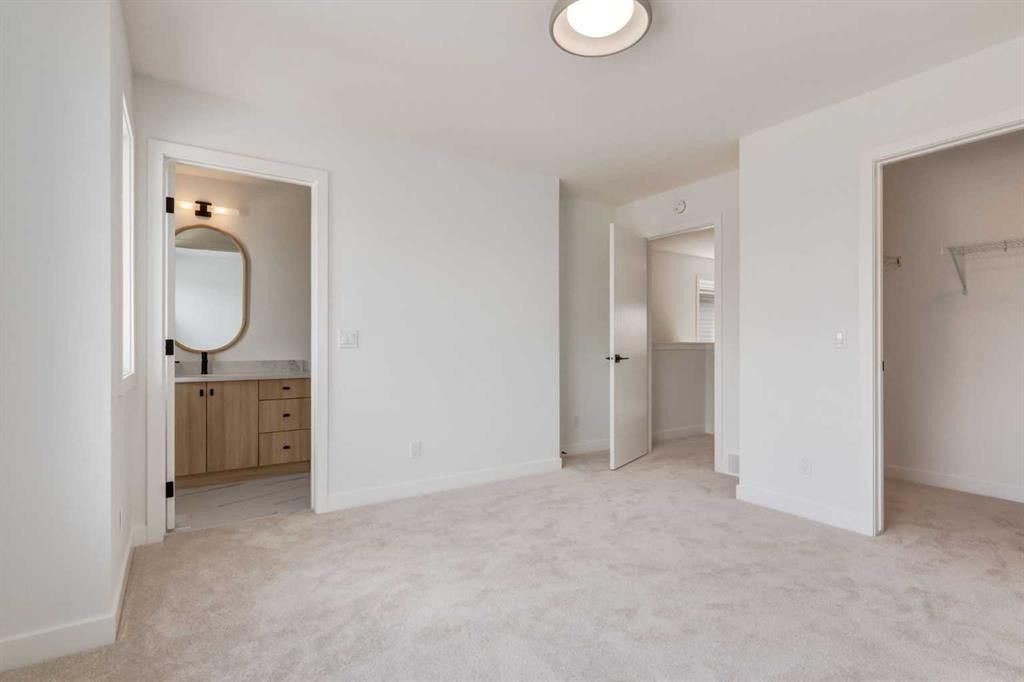 223 Sora Boulevard Se, Calgary, AB - Indoor Photo Showing Other Room