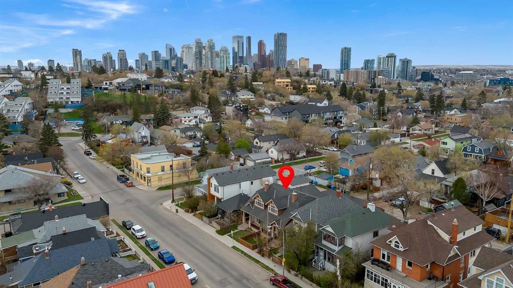 1010 19 Avenue Se, Calgary, AB - Outdoor With View