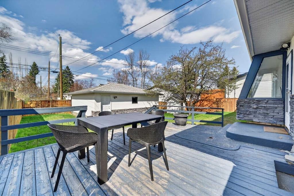 3112 34 Avenue Sw, Calgary, AB