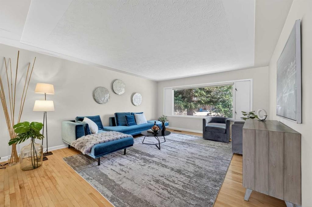 3112 34 Avenue Sw, Calgary, AB