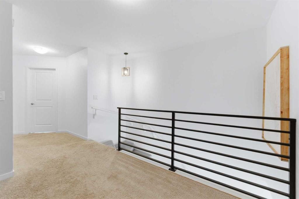 912 Seton Circle Se, Calgary, AB - Indoor Photo Showing Other Room