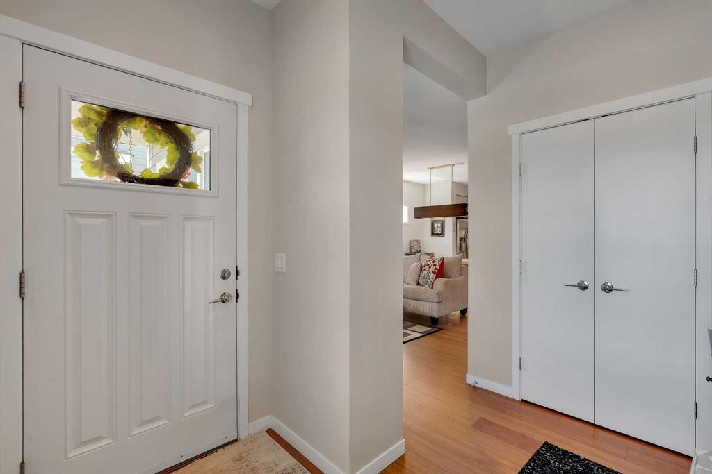 2280 Mahogany Boulevard Se, Calgary, AB - Indoor Photo Showing Other Room