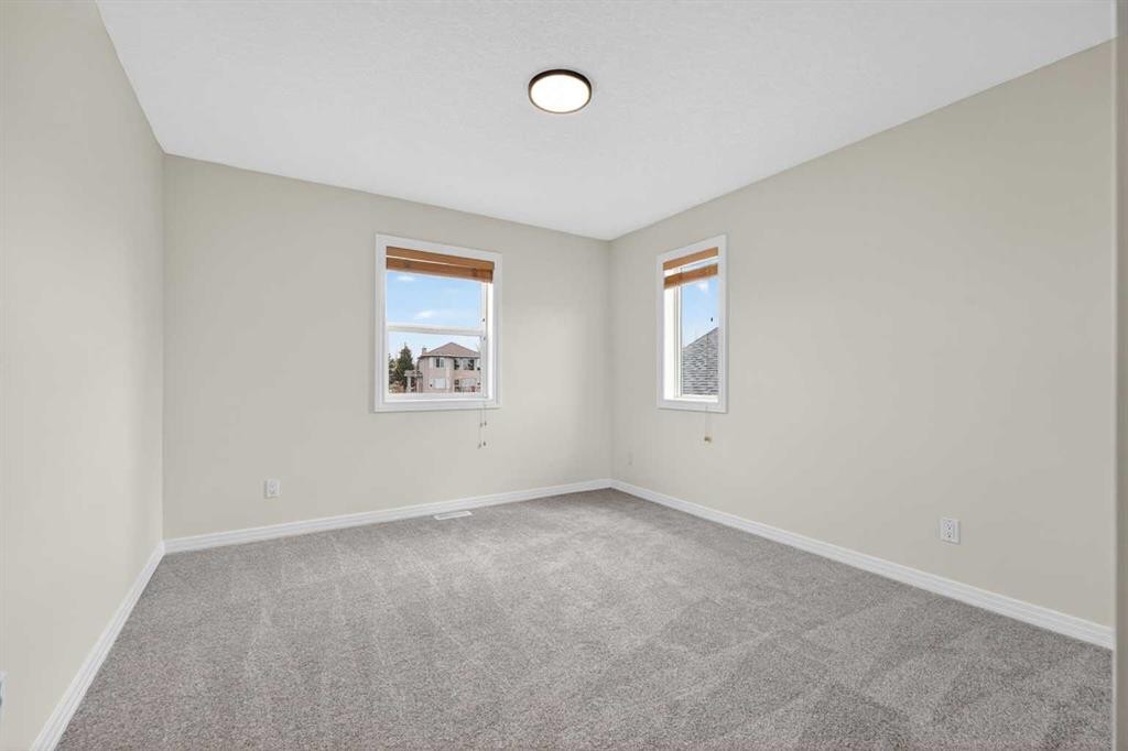 172 Cove Drive, Chestermere, AB - Indoor Photo Showing Other Room
