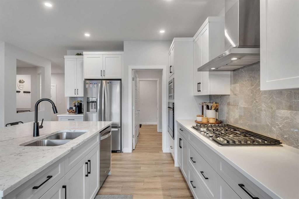 178 Creekstone Path Sw, Calgary, AB