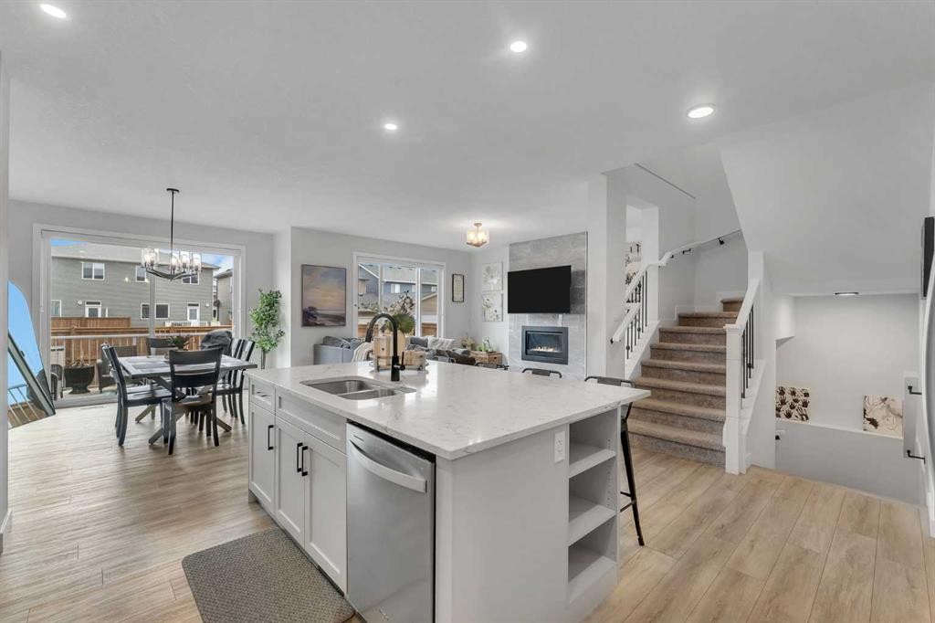 178 Creekstone Path Sw, Calgary, AB