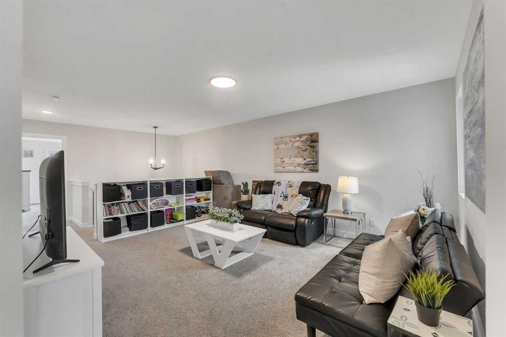 178 Creekstone Path Sw, Calgary, AB