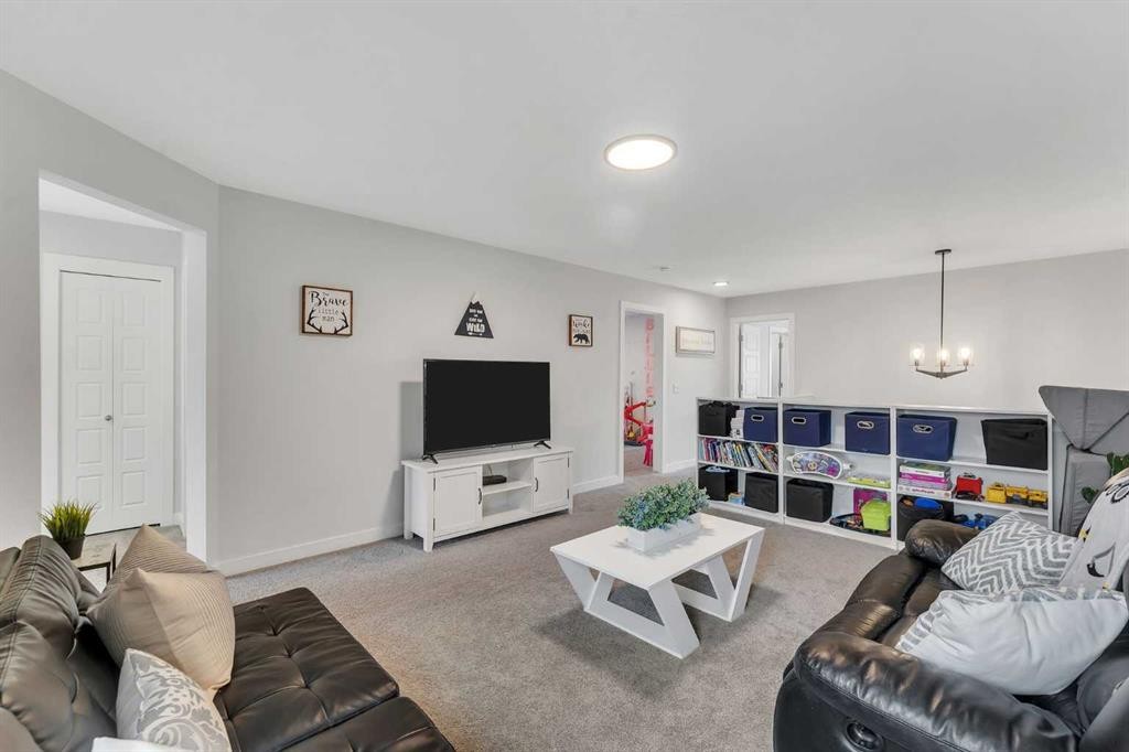 178 Creekstone Path Sw, Calgary, AB