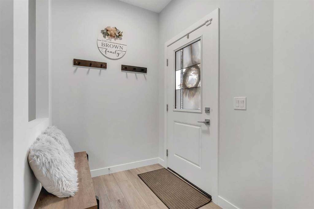 178 Creekstone Path Sw, Calgary, AB