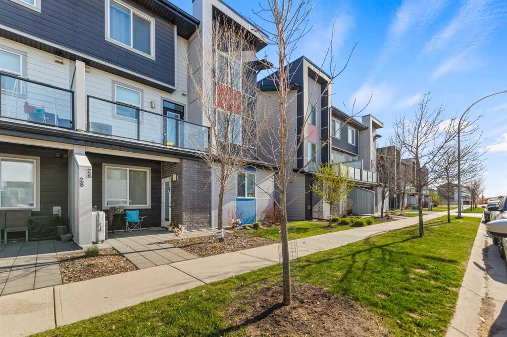 26 Redstone Way Ne, Calgary, AB - Outdoor