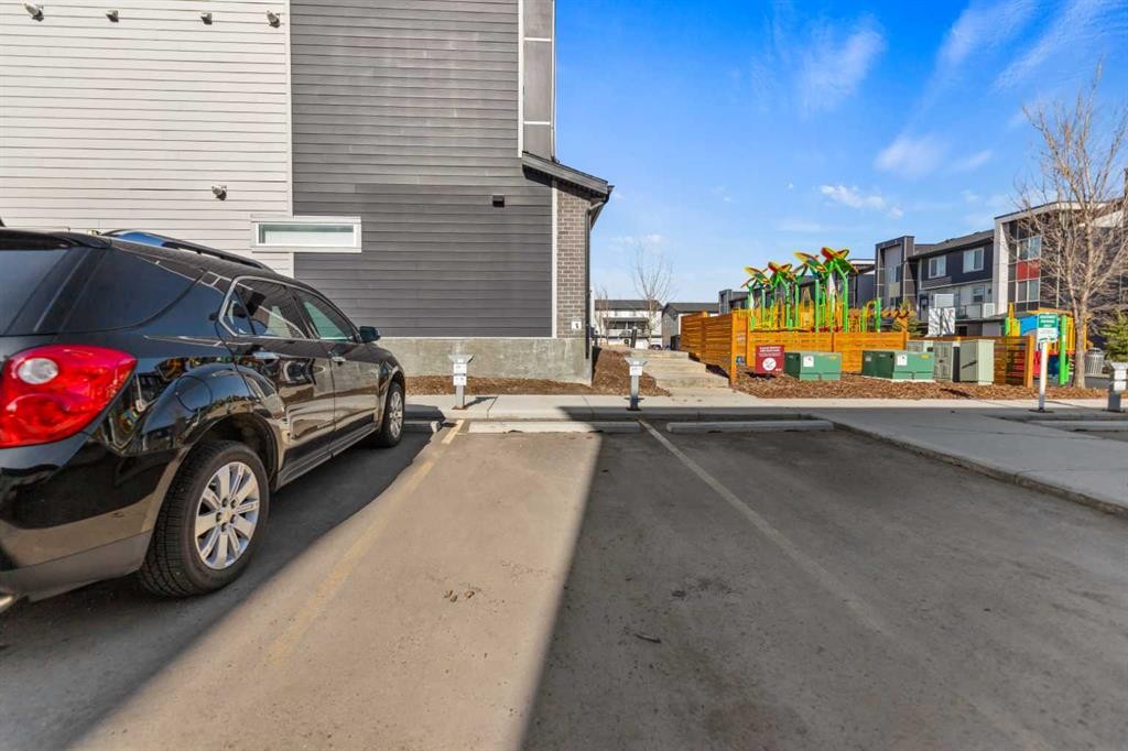 26 Redstone Way Ne, Calgary, AB - Photo Showing Garage