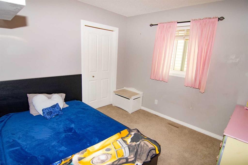 48 Skyview Ranch Lane Ne, Calgary, AB - Indoor Photo Showing Bedroom