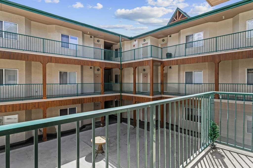 211-176 Kananaskis Way, Canmore, AB - Outdoor With Balcony With Exterior