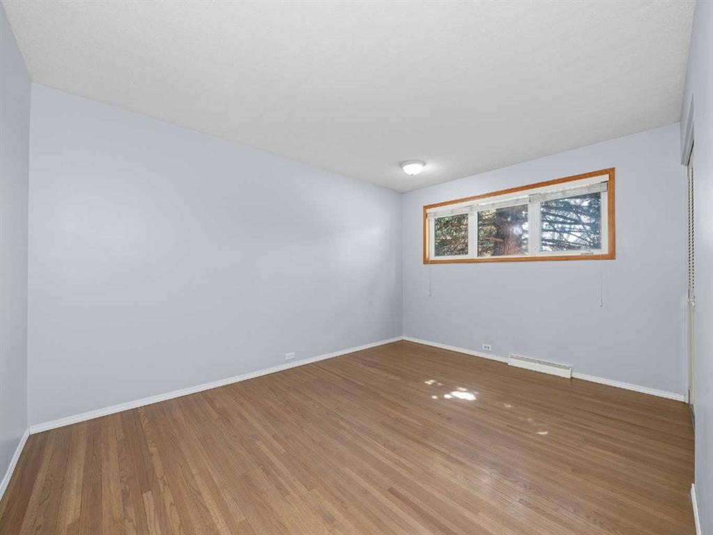 5123 Bulyea Road Nw, Calgary, AB - Indoor Photo Showing Other Room