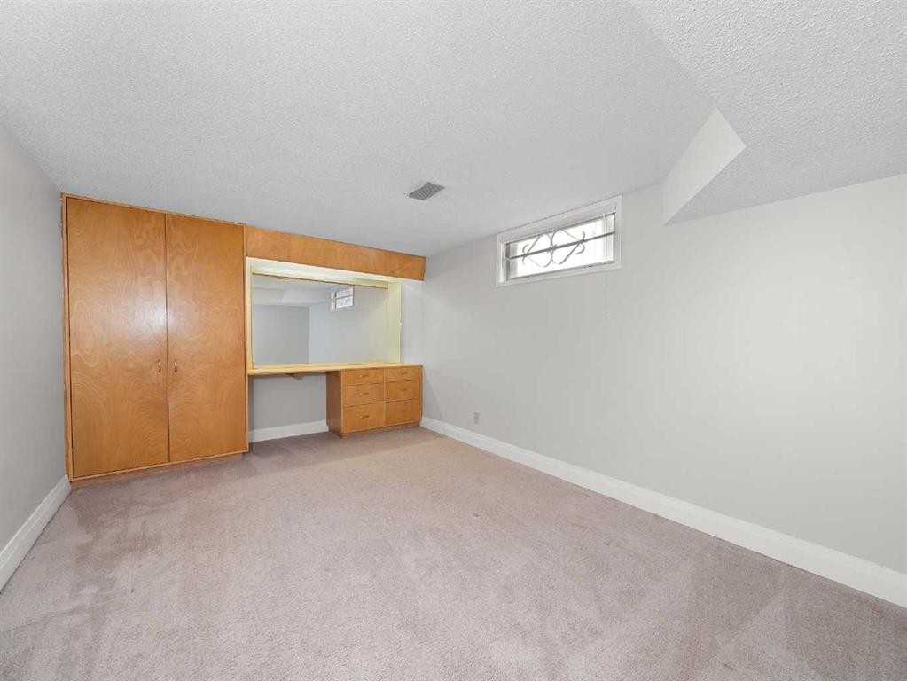 5123 Bulyea Road Nw, Calgary, AB - Indoor