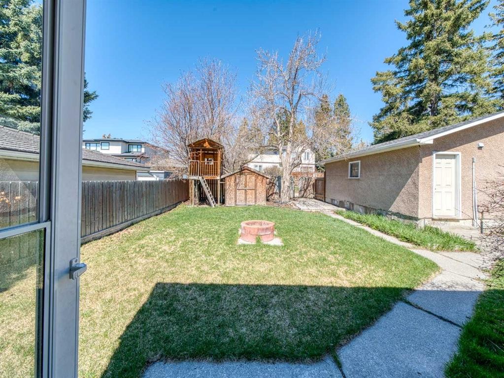 5123 Bulyea Road Nw, Calgary, AB - Outdoor