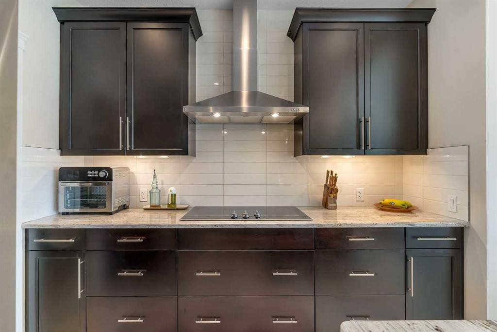 133 Redstone Common Ne, Calgary, AB - Indoor Photo Showing Kitchen With Upgraded Kitchen