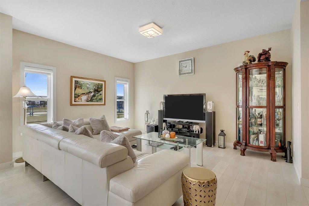 133 Redstone Common Ne, Calgary, AB - Indoor Photo Showing Living Room