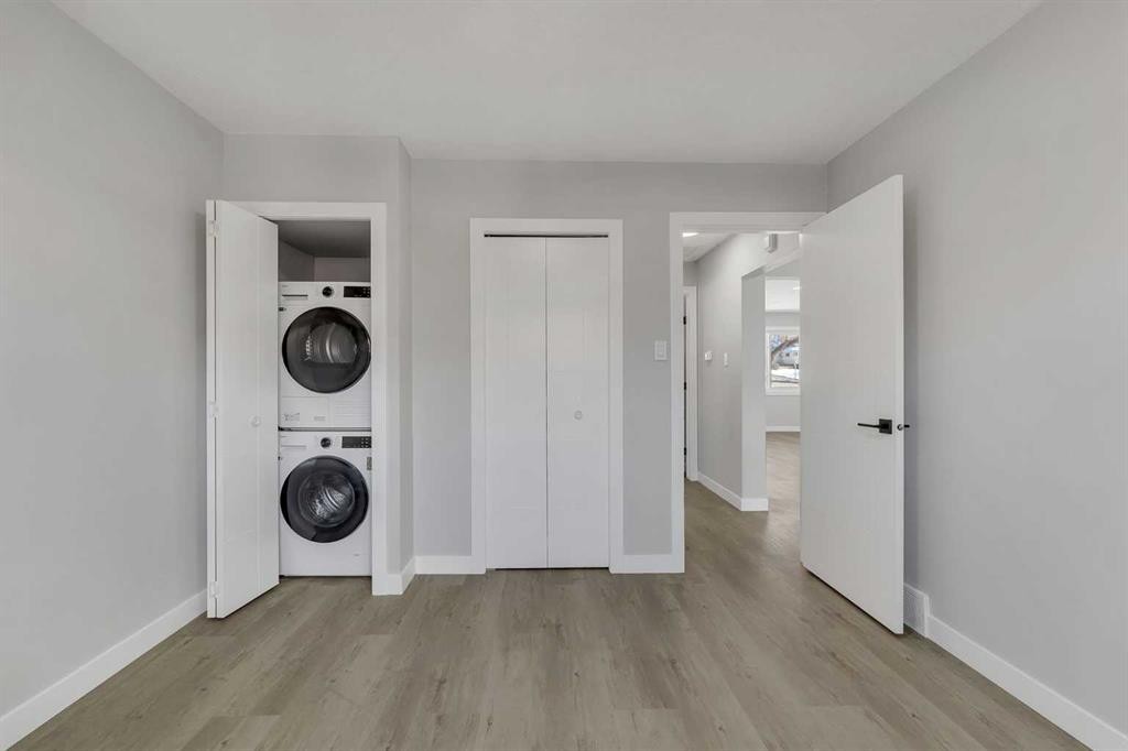 853 Northmount Drive Nw, Calgary, AB - Indoor Photo Showing Laundry Room