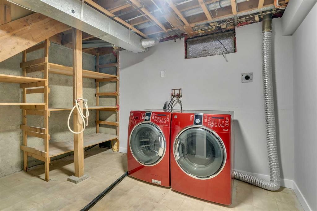 853 Northmount Drive Nw, Calgary, AB - Indoor Photo Showing Laundry Room
