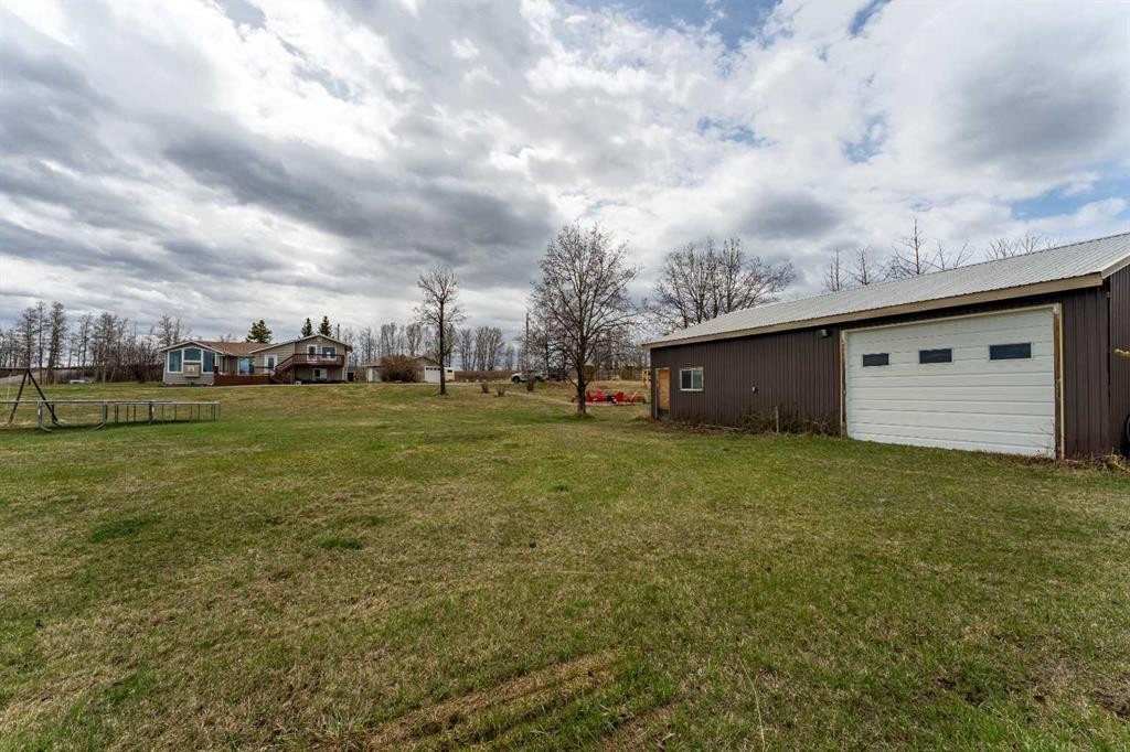 370 16 Avenue, Diamond Valley, AB - Outdoor