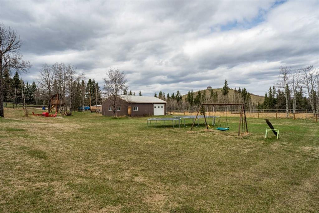 370 16 Avenue, Diamond Valley, AB - Outdoor