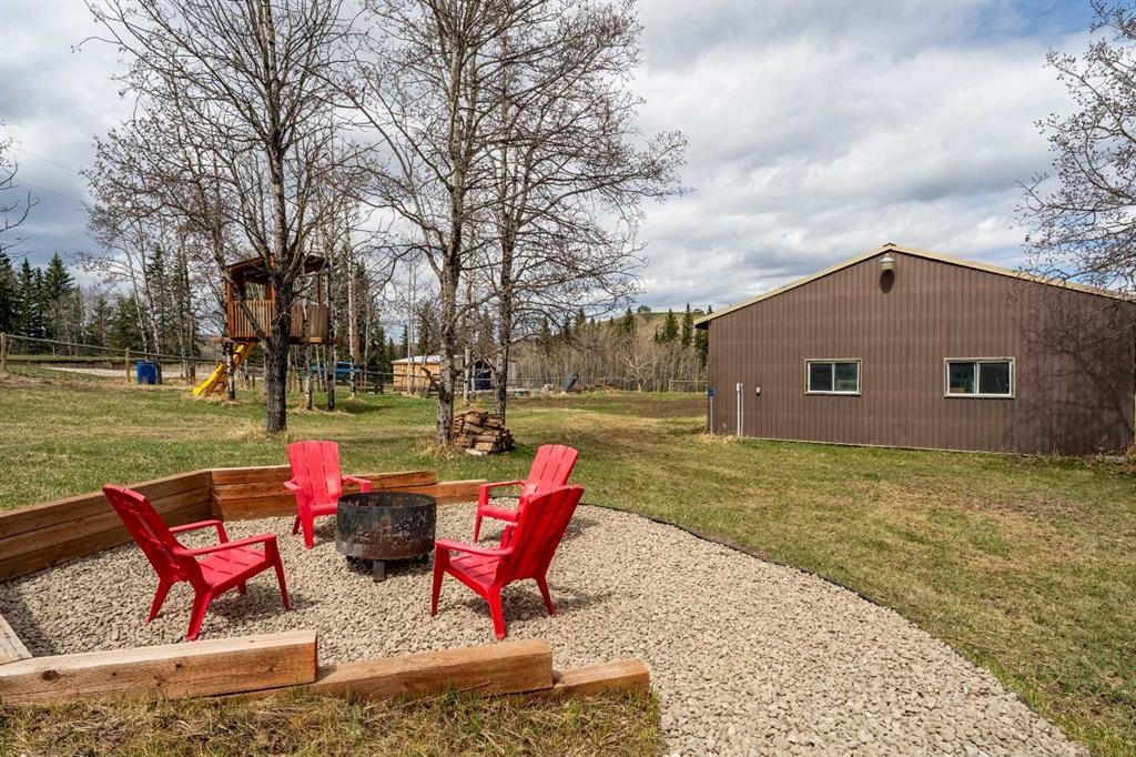 370 16 Avenue, Diamond Valley, AB - Outdoor