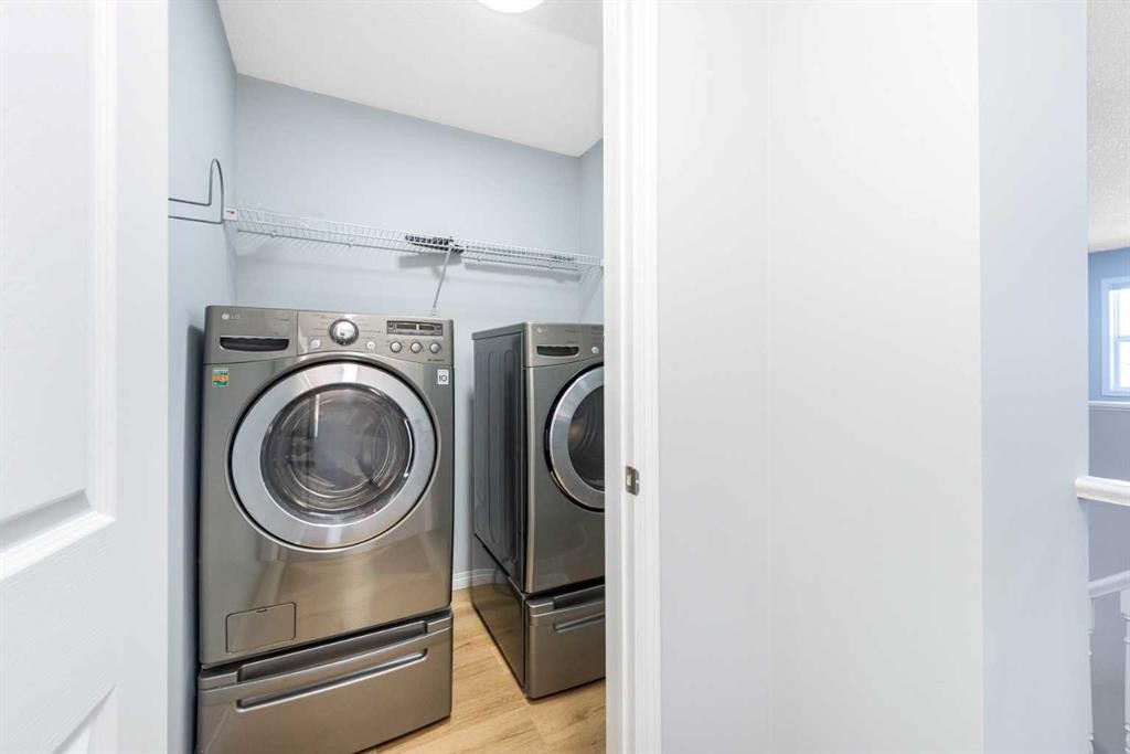 8454 Saddleridge Drive Ne, Calgary, AB - Indoor Photo Showing Laundry Room