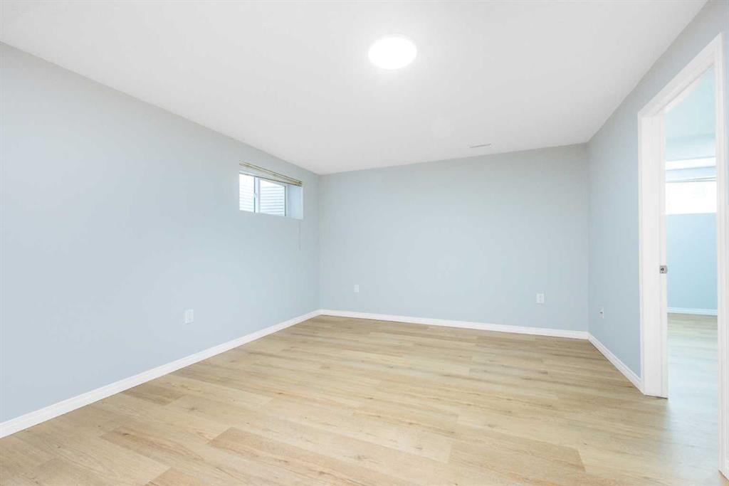 8454 Saddleridge Drive Ne, Calgary, AB - Indoor Photo Showing Other Room