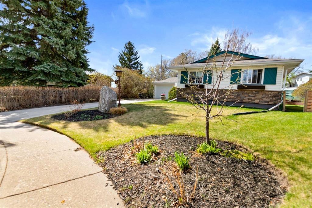 55 Kelvin Place Sw, Calgary, AB - Outdoor
