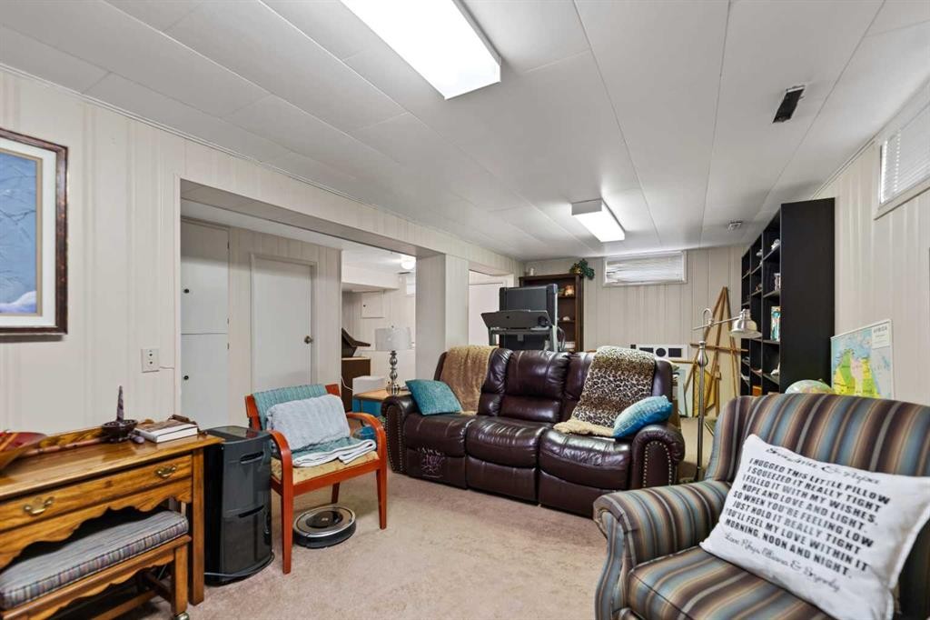 55 Kelvin Place Sw, Calgary, AB - Indoor