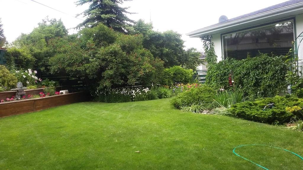 55 Kelvin Place Sw, Calgary, AB - Outdoor
