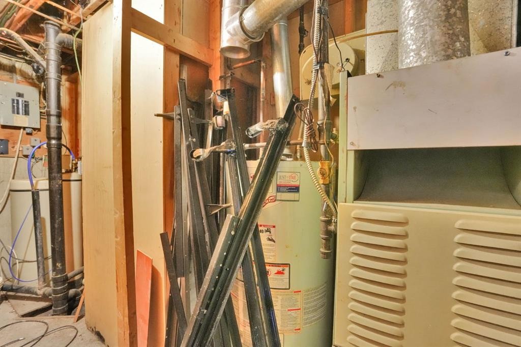 43 Maranda Close Ne, Calgary, AB - Indoor Photo Showing Basement