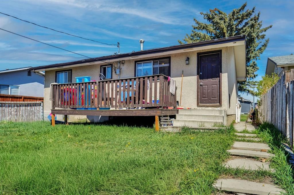 43 Maranda Close Ne, Calgary, AB - Outdoor With Deck Patio Veranda