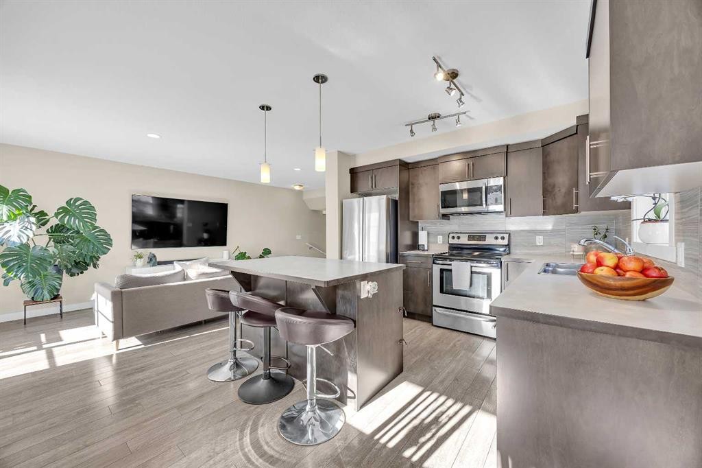 405 Redstone View Ne, Calgary, AB - Indoor Photo Showing Kitchen With Stainless Steel Kitchen With Upgraded Kitchen