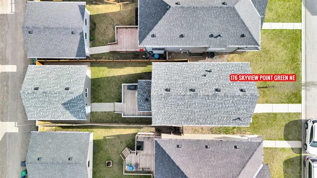 176 Skyview Point Green Ne, Calgary, AB - Outdoor