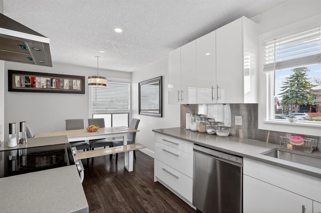 1 Templemont Road Ne, Calgary, AB - Indoor