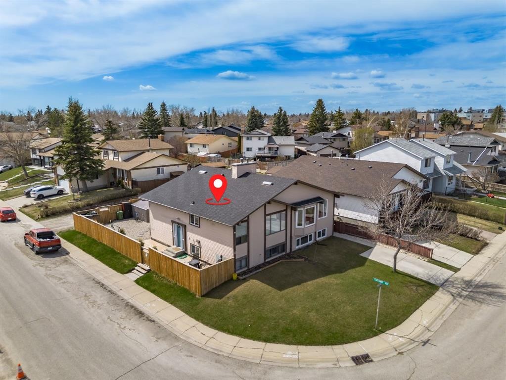 1 Templemont Road Ne, Calgary, AB - Outdoor