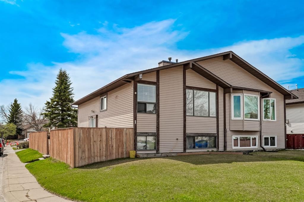 1 Templemont Road Ne, Calgary, AB - Outdoor