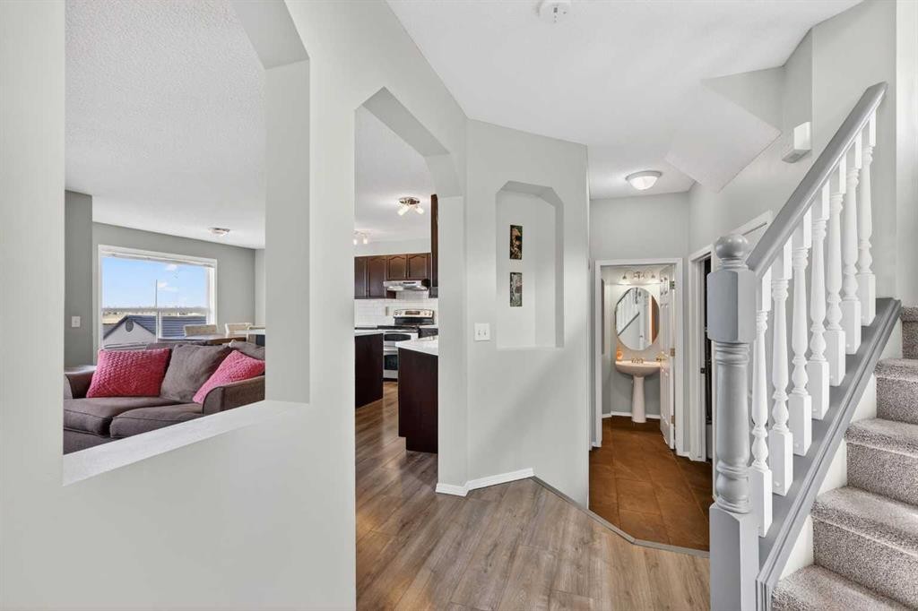 112 Chaparral Circle Se, Calgary, AB - Indoor Photo Showing Other Room