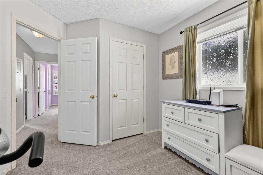 112 Chaparral Circle Se, Calgary, AB - Indoor