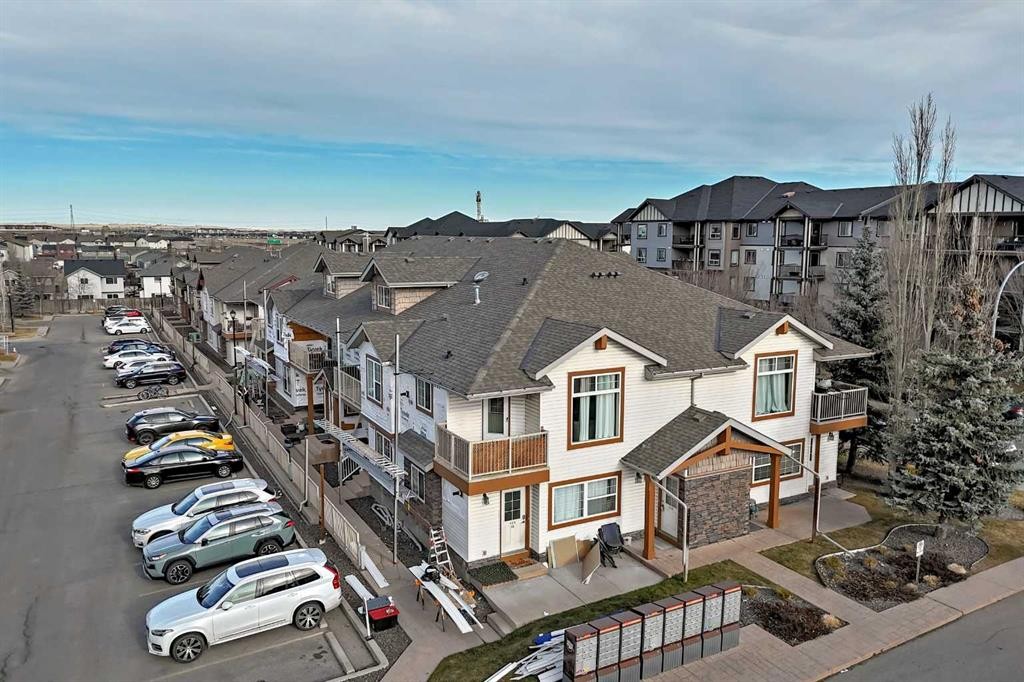 205-20 Panatella Landing Nw, Calgary, AB - Outdoor With Facade